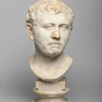 01L.2022.1_bust_front_20220413